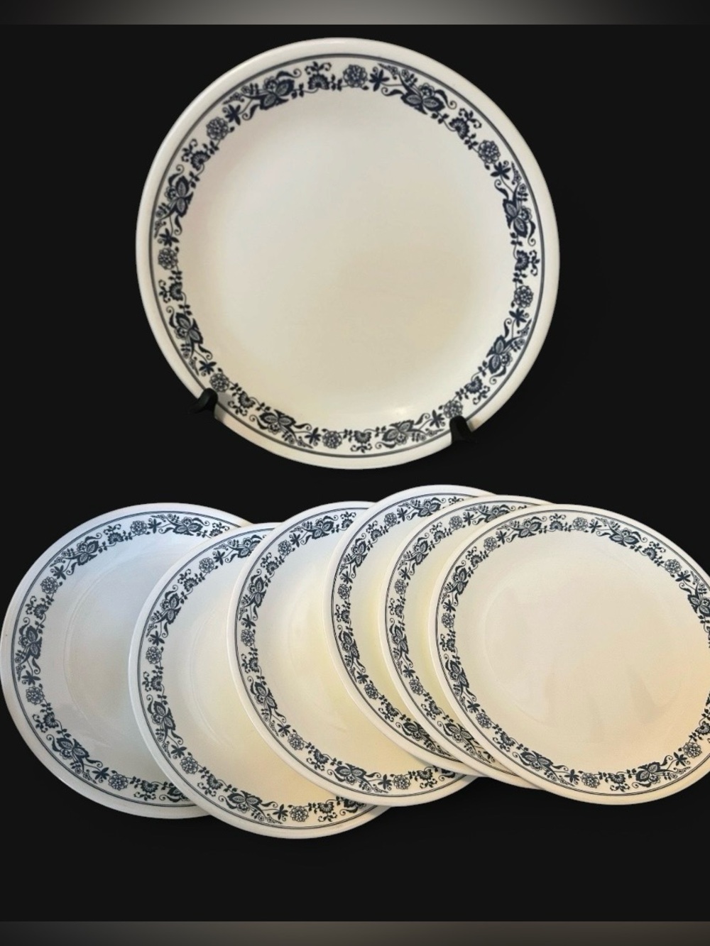 Corelle Old Town Blue Onion Dinner Plates 10" Set Of Two Vintage Set of 6